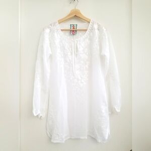Johnny Was Top Womens Top XS White Blouse Tunic Floral Embroidered Boho